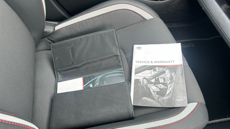 Toyota Corolla 2.0 VVT-i Hybrid GR Sport 5dr CVT Hybrid Hatchback